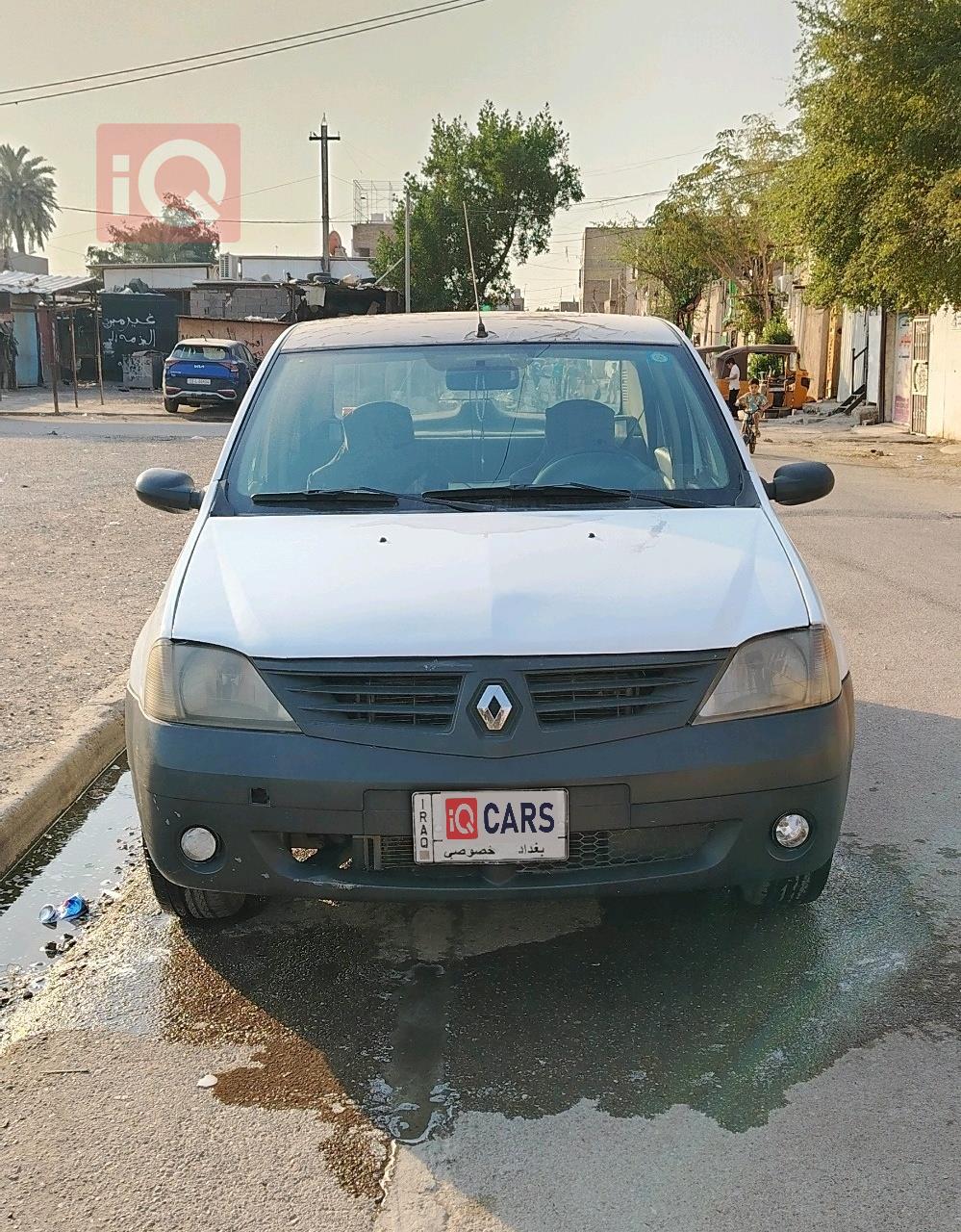 رينو لوجان